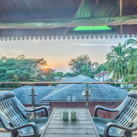 The Village Beach Resort Baga Eksteriør bilde